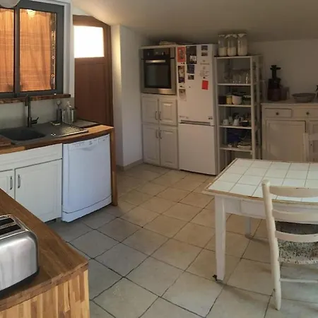 Maison Jardin Piscine 3 4 Lits Doubles A 15 Minutes De La Feriehus Perpignan